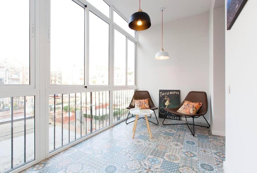 Perfectly Located 4Bed 4Bath Apartment In Barcelona 3 1 Exterior foto